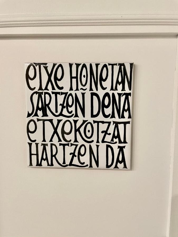 City Epi-Center Σαν Σεμπαστιάν Εξωτερικό φωτογραφία